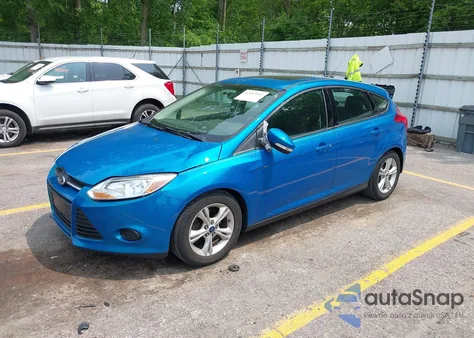 2014 Ford Focus Se z USA, uszkodzony, nr VIN 1FADP3K27EL459969